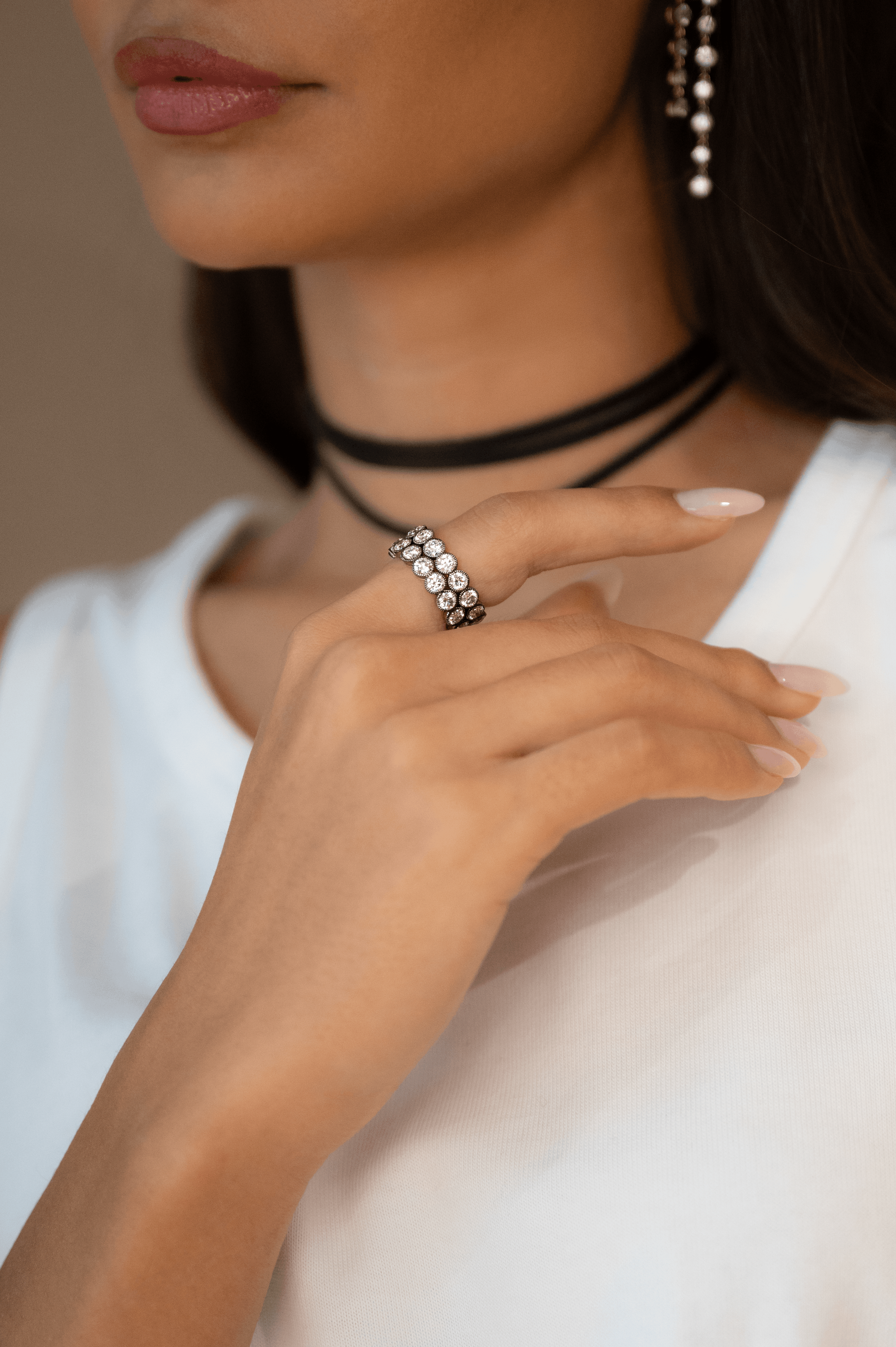 Black Bezel Band