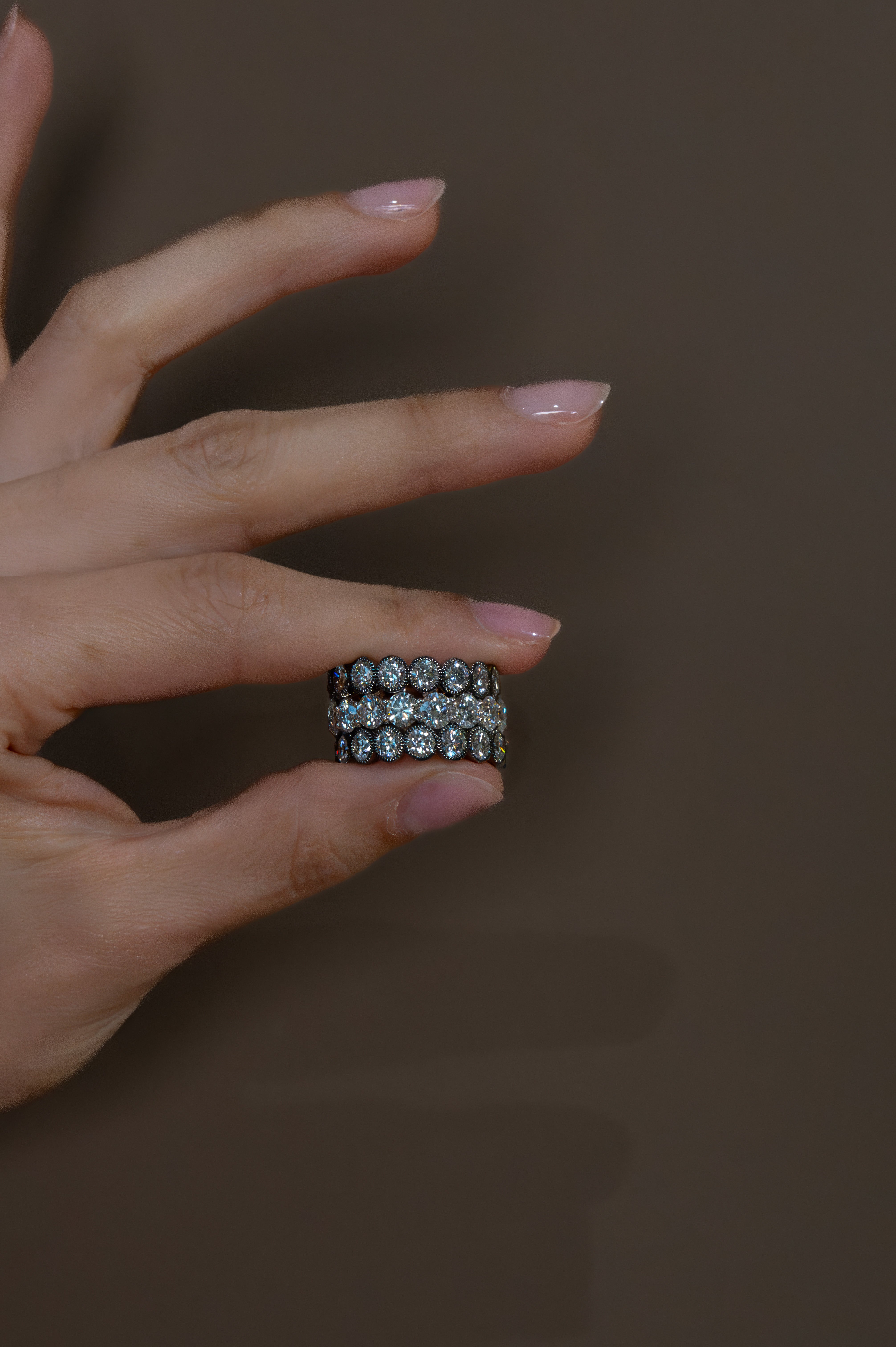 Black Bezel Band